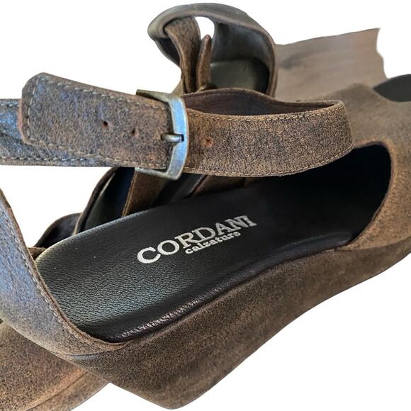 Cordani Brown Distressed Leather Wedge Sandals size 39 size 8.5 - Picture 9 of 10